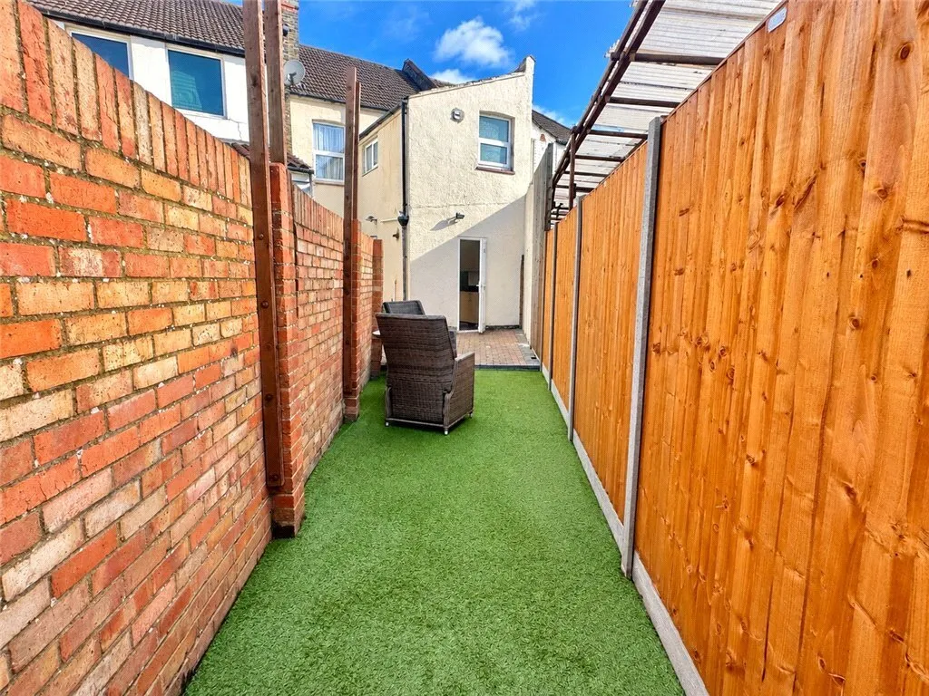 Bensham Lane, Thornton Heath, CR7, photo 12
