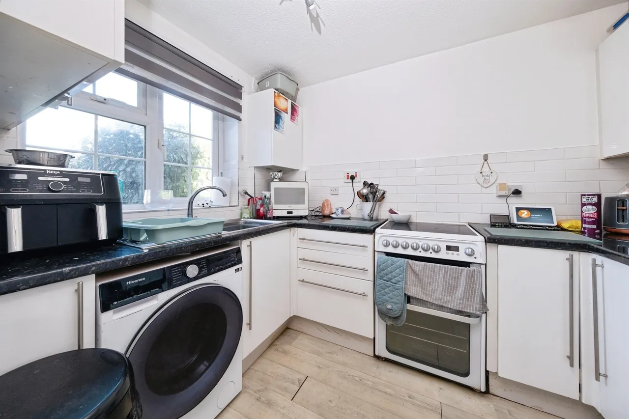Otters Brook, Buckingham, MK18, photo 5