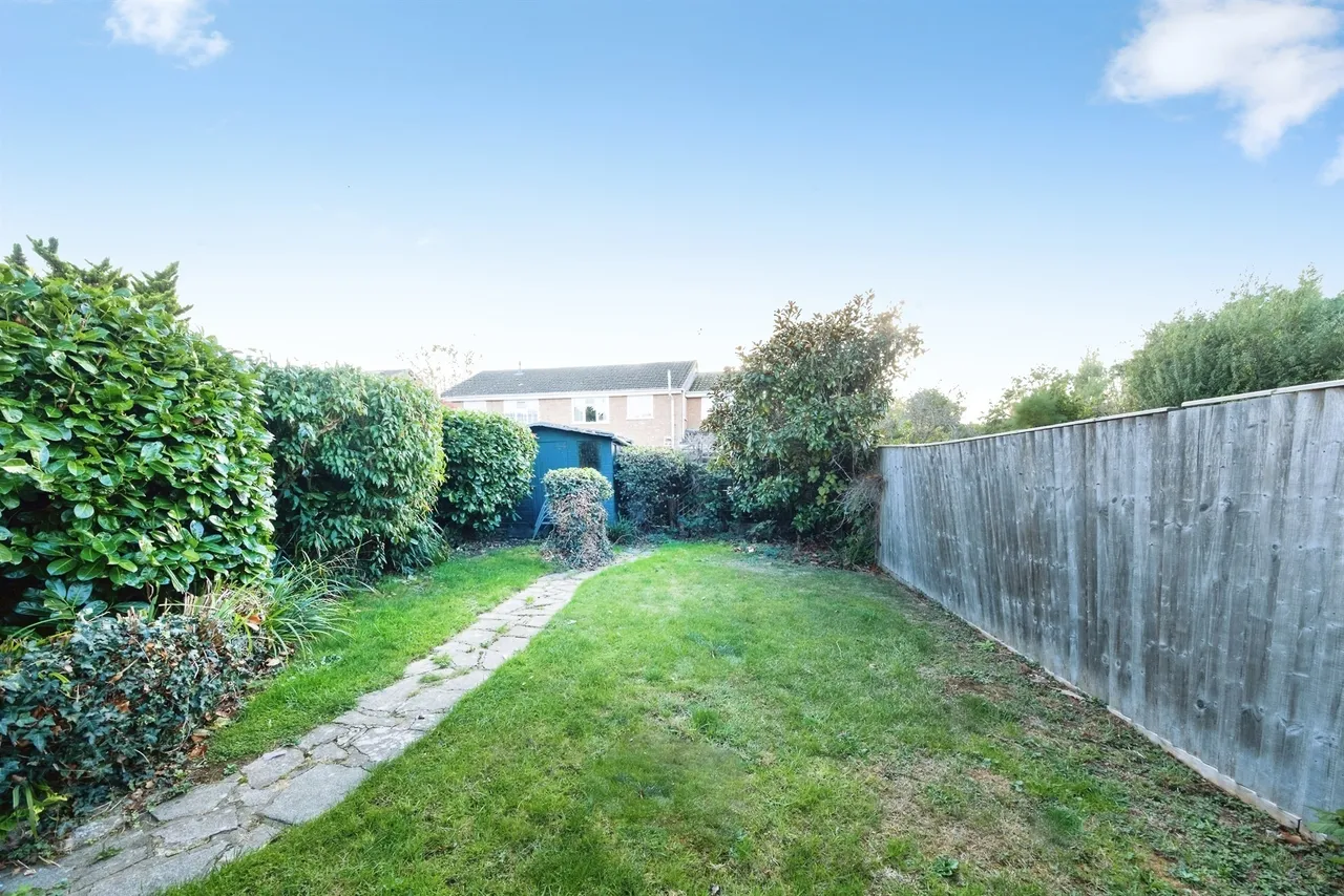 Otters Brook, Buckingham, MK18, photo 13