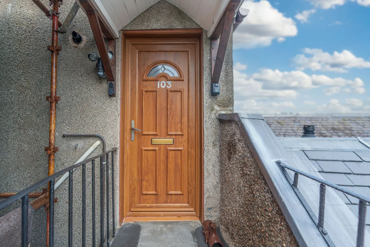 Cowdenbeath, KY4, photo 26