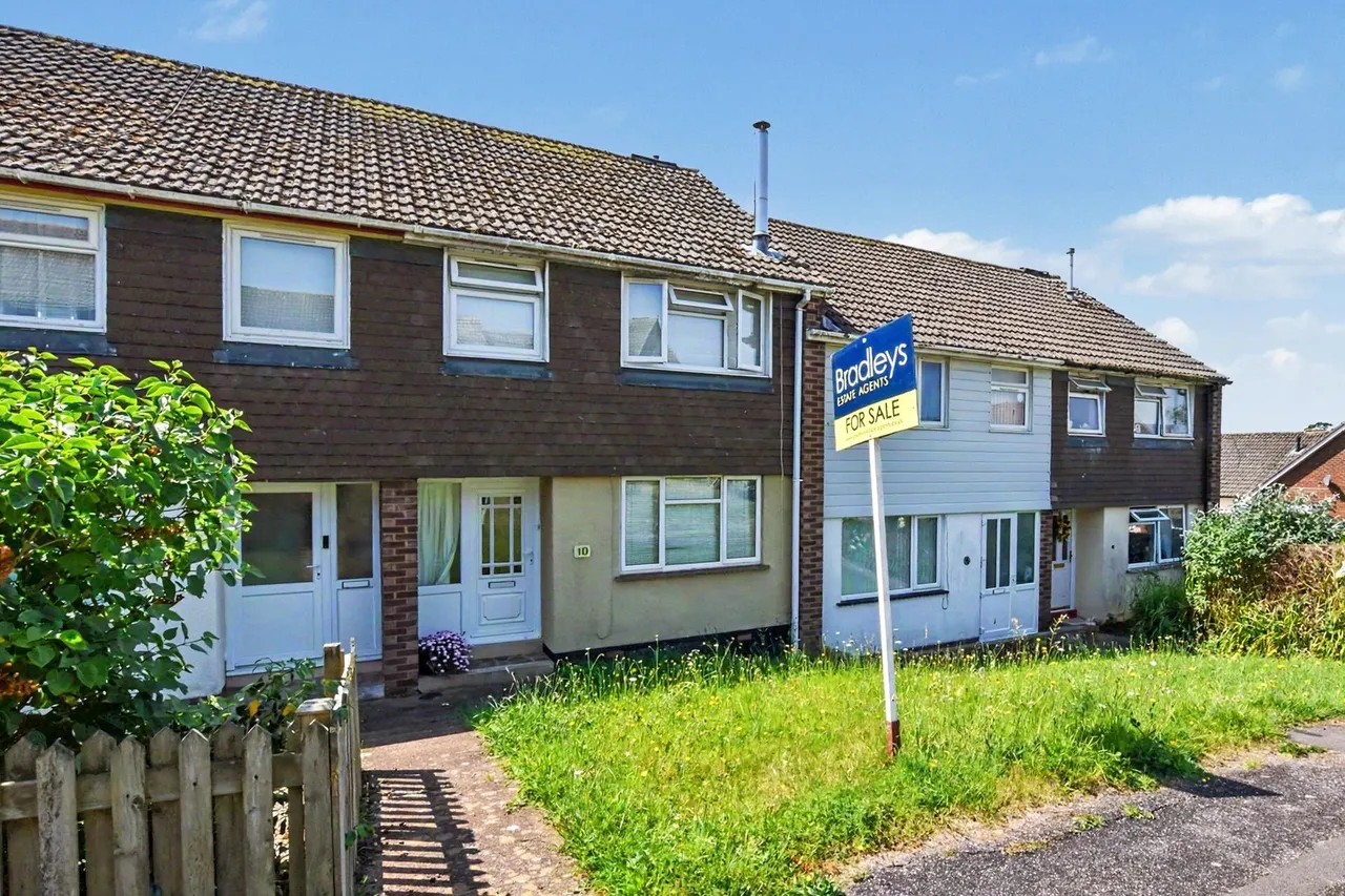 3 bed property for sale — Admirals Walk, Exmouth, Devon, EX8
