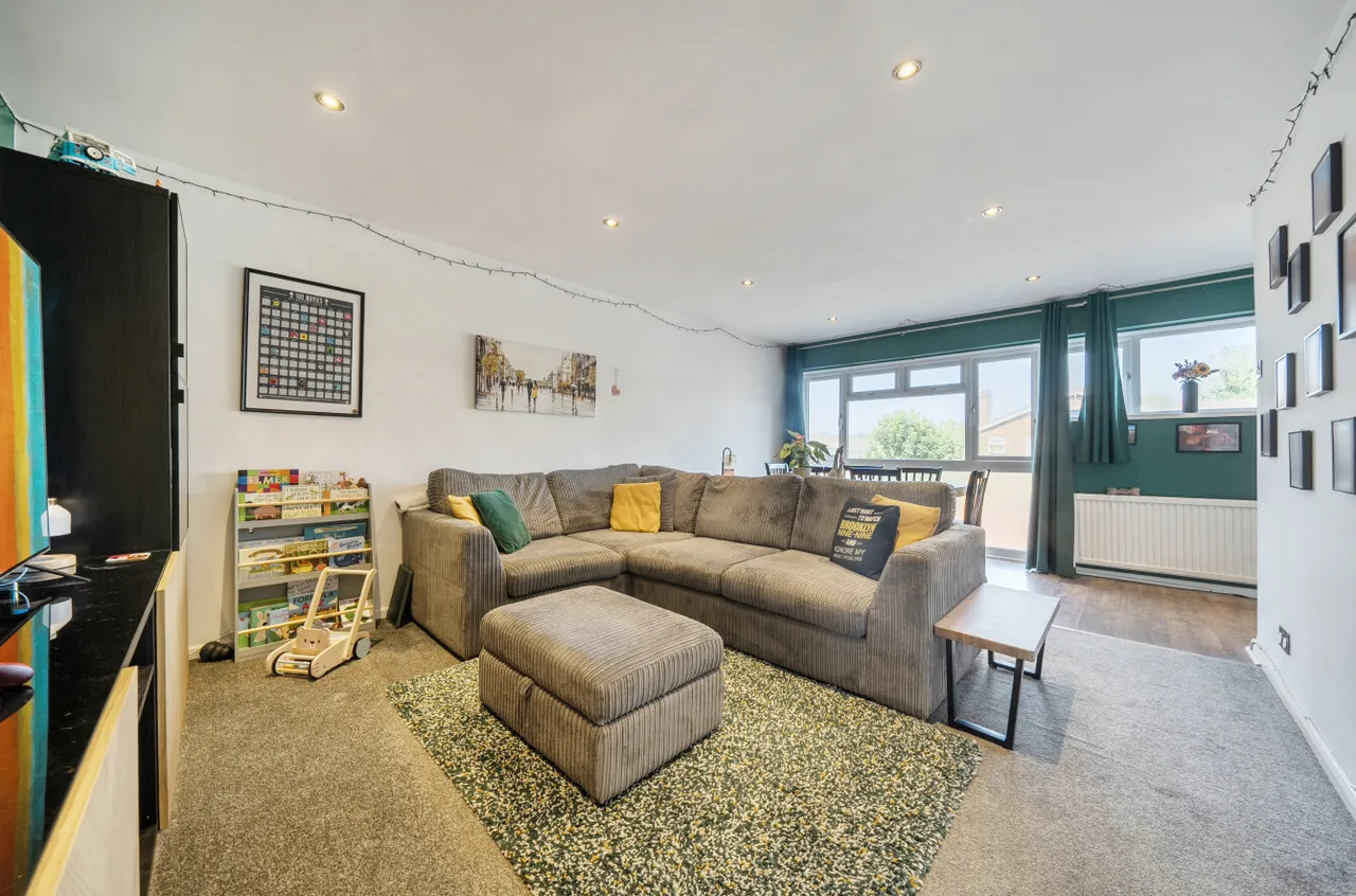 4 bed house for sale — Water Mill Way, South Darenth, DA4