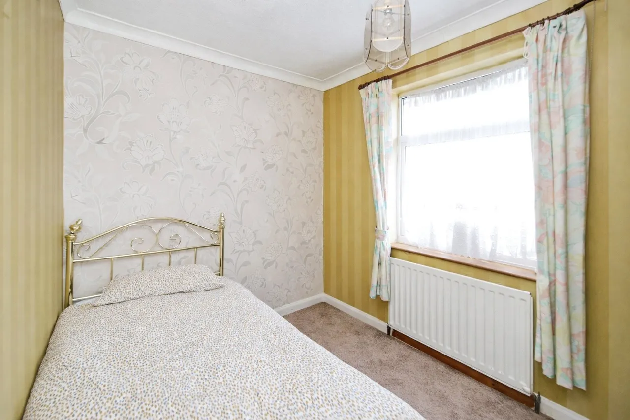 York Avenue, BEDWORTH, Warwickshire, CV12, photo 12