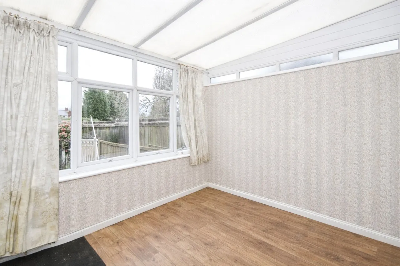 York Avenue, BEDWORTH, Warwickshire, CV12, photo 8