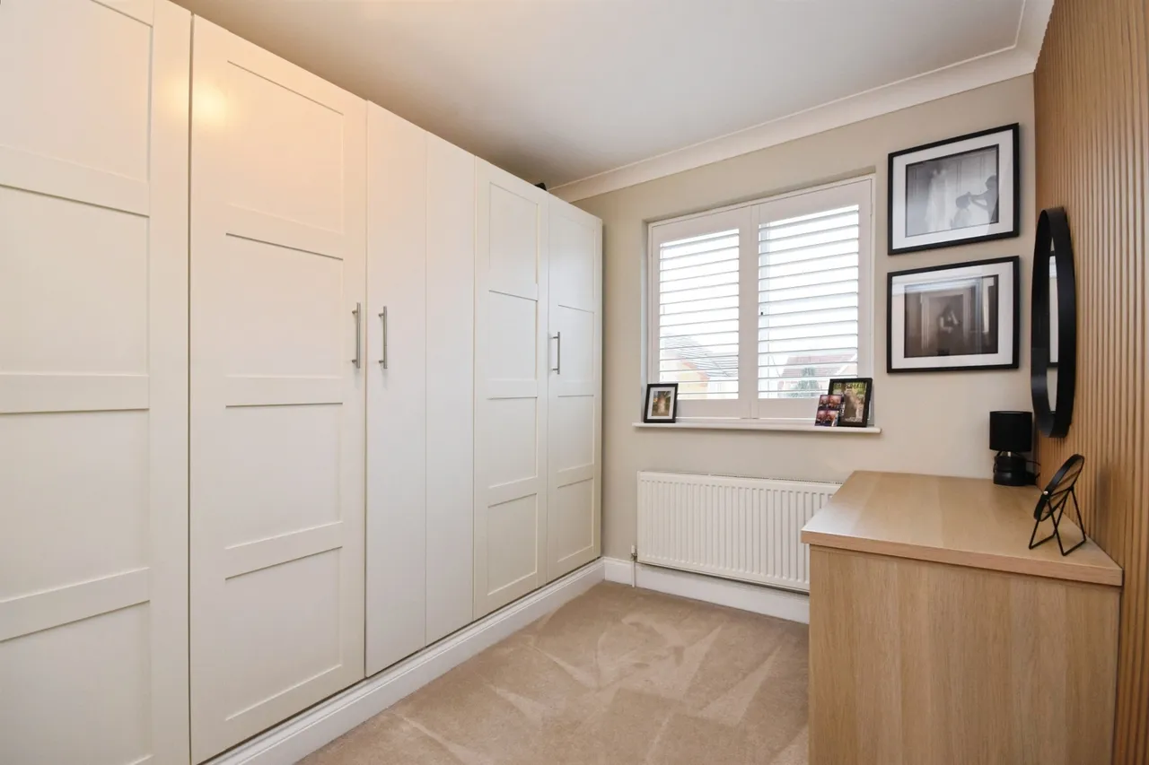 Cranfield Park Road, Wickford, SS12, photo 13