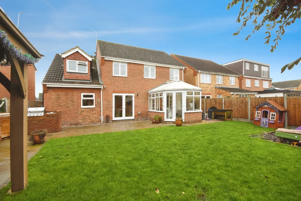 Cranfield Park Road, Wickford, SS12, photo 6