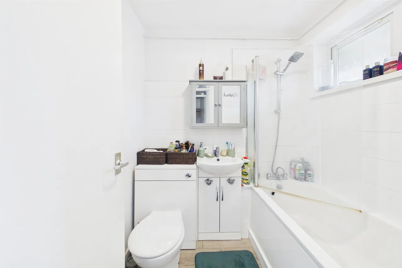 Altyre Road, London, CR0 5LE, photo 5