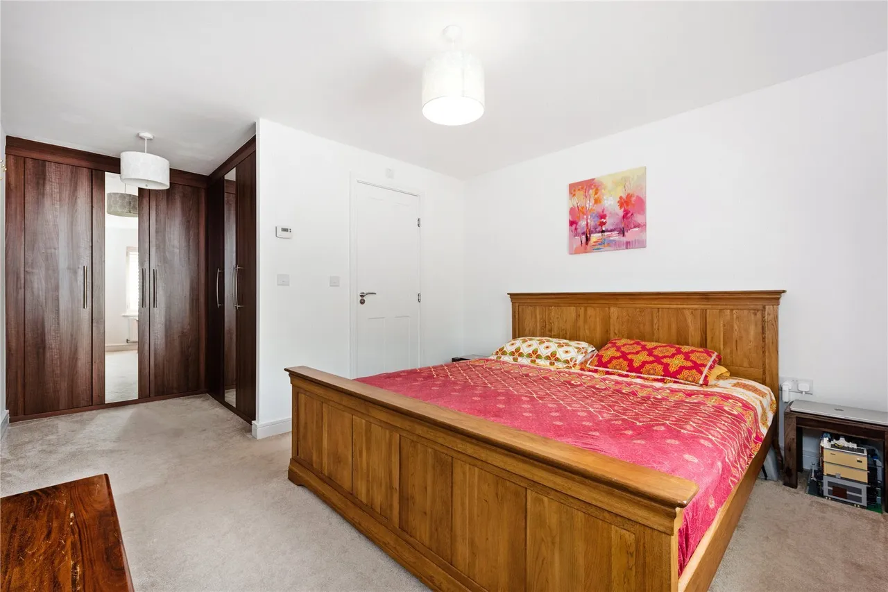 Griffiths Close, Bushey, WD23, photo 7