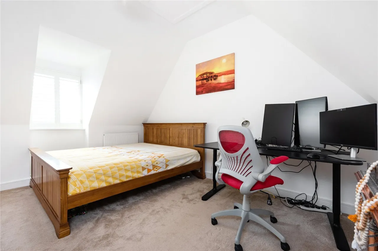 Griffiths Close, Bushey, WD23, photo 9