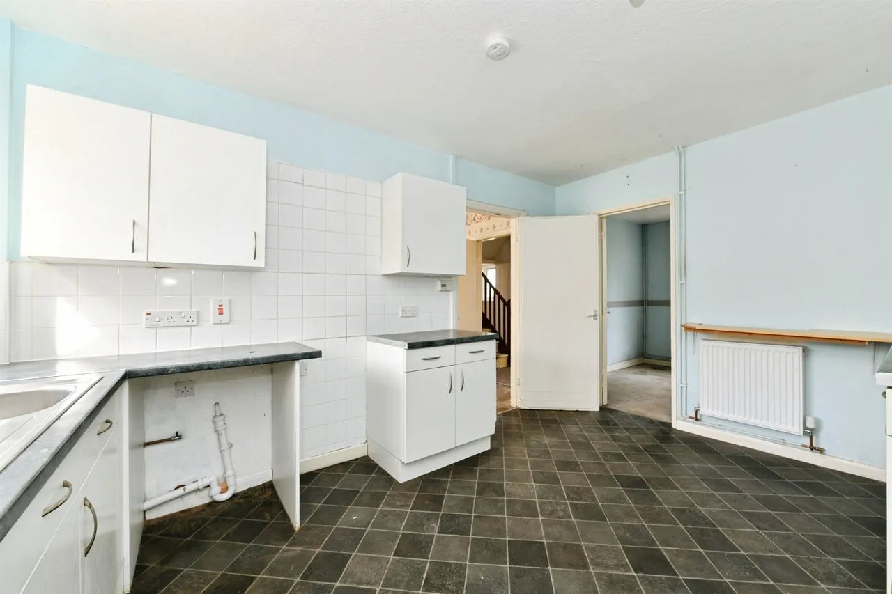 Longfield, Mells, BA11, photo 10