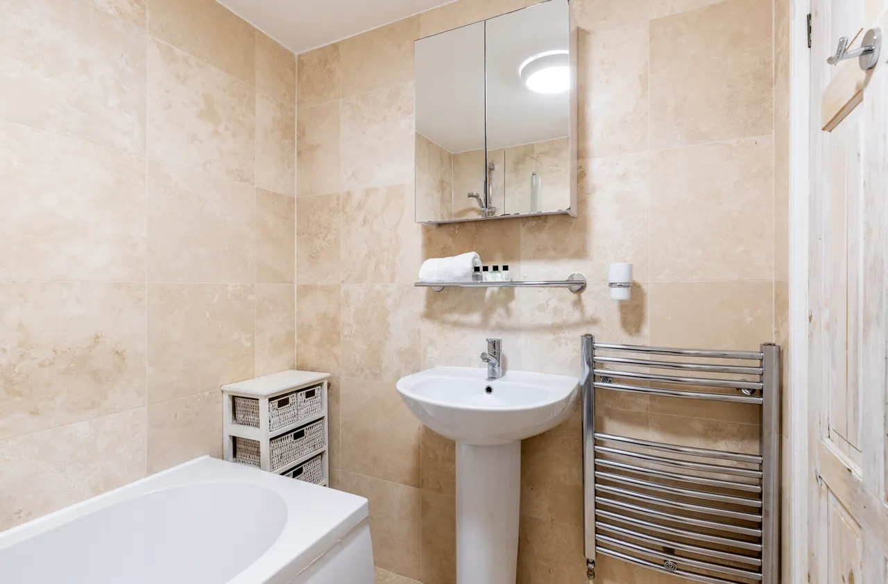 Sinclair Road, London, W14, photo 8