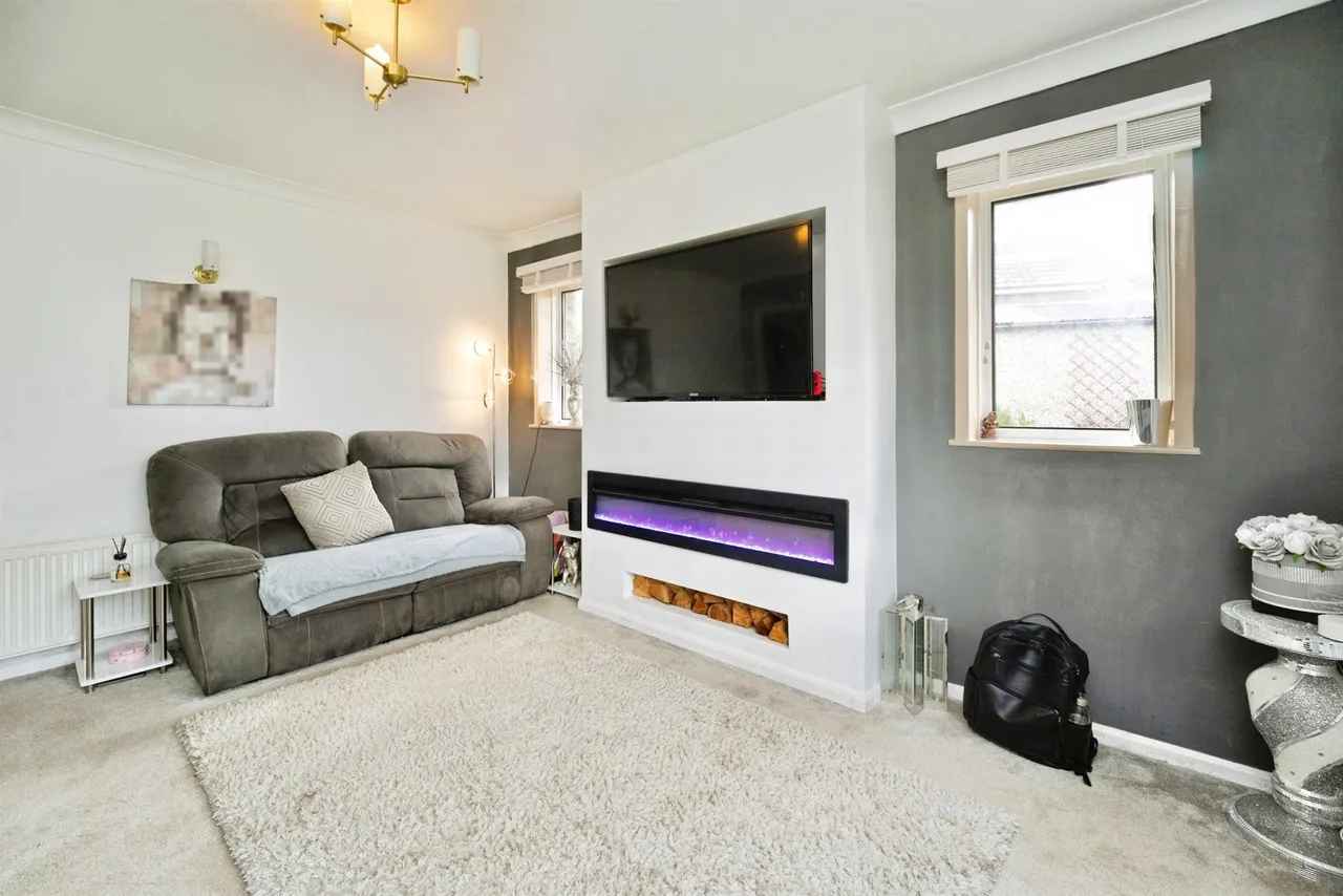 Cliffe View, Allerton, BD15, photo 2