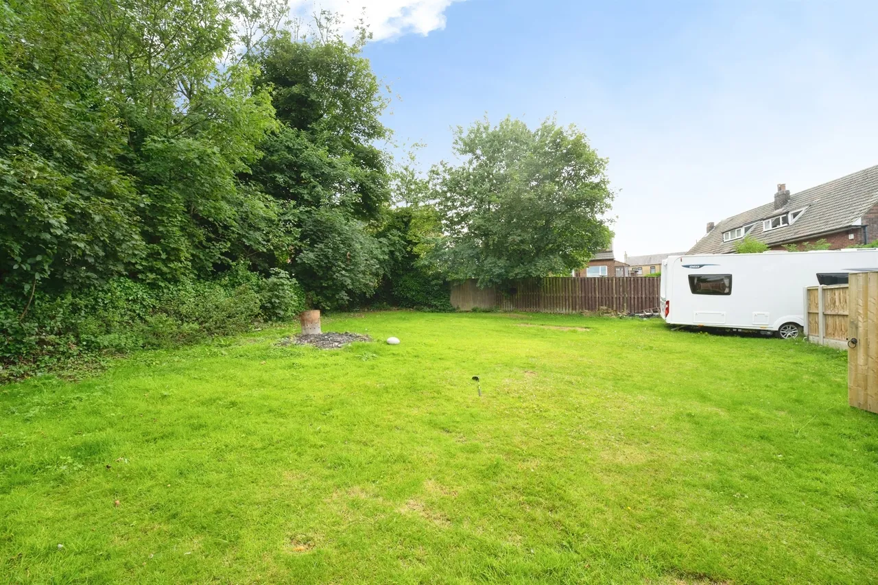 Cliffe View, Allerton, BD15, photo 18