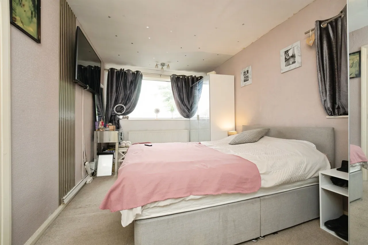 Cliffe View, Allerton, BD15, photo 12