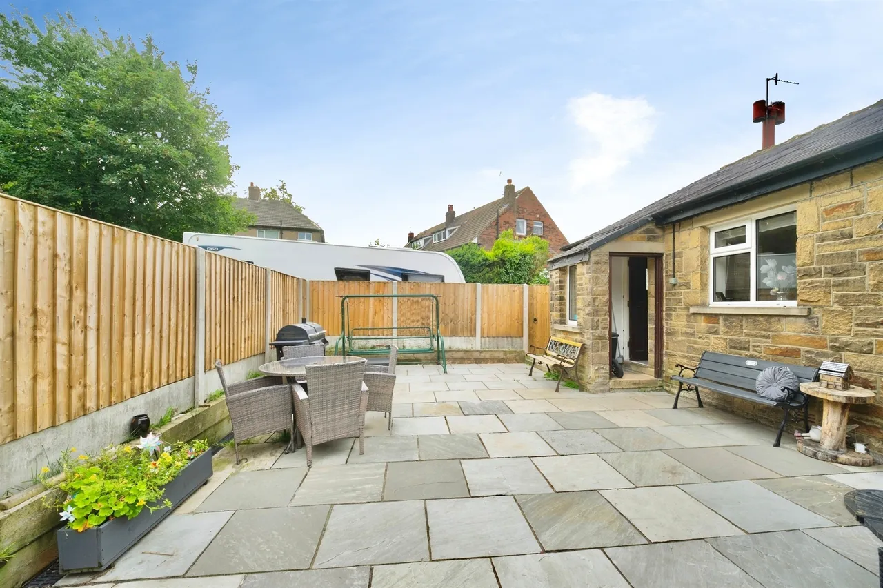 Cliffe View, Allerton, BD15, photo 16