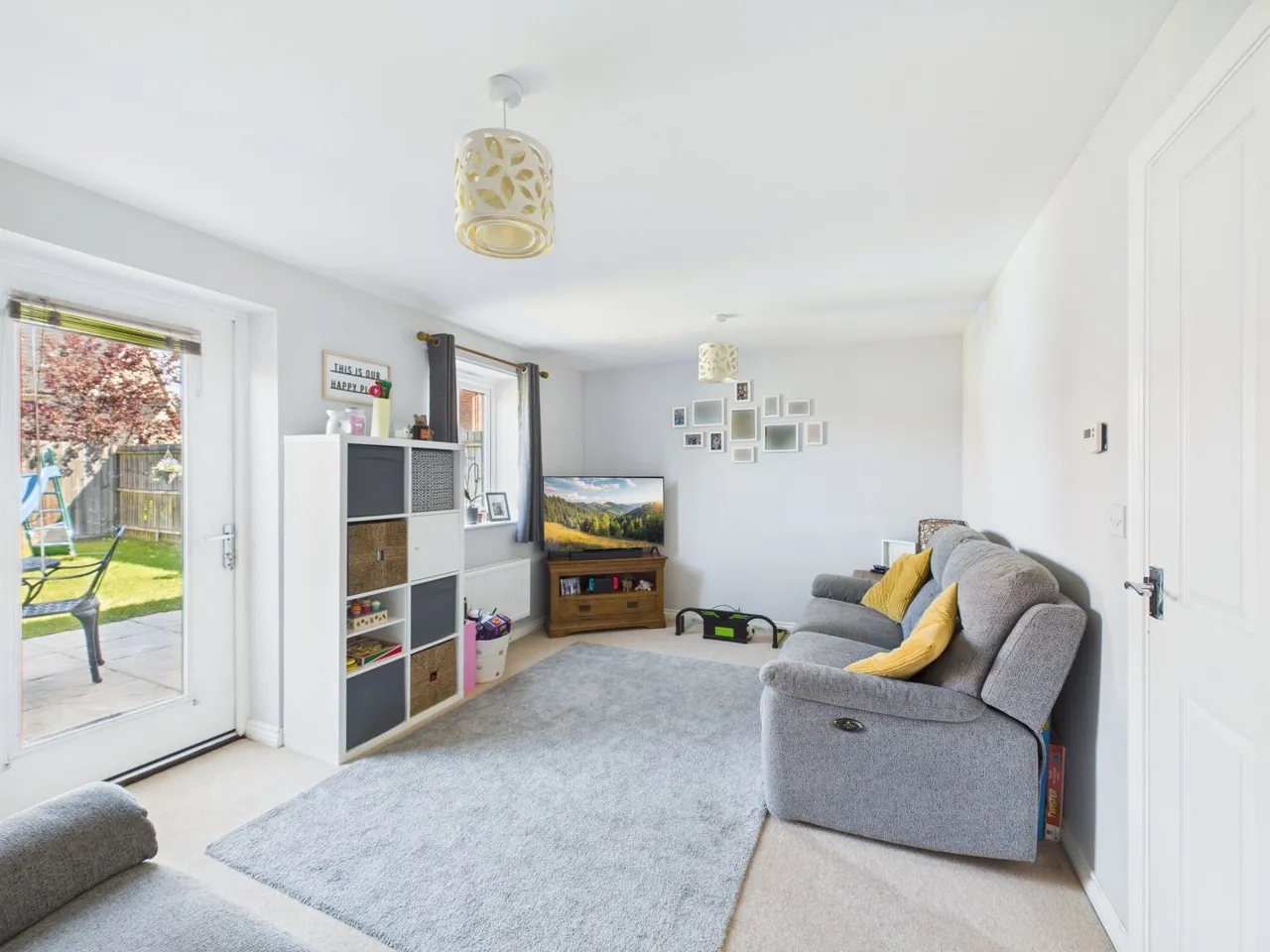 Vickers Way, Upper Cambourne, CB23, photo 5