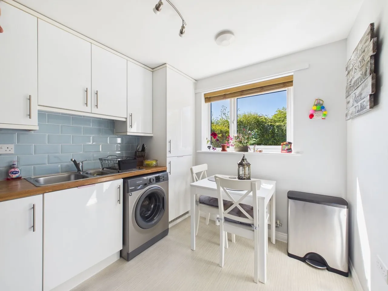 Vickers Way, Upper Cambourne, CB23, photo 2