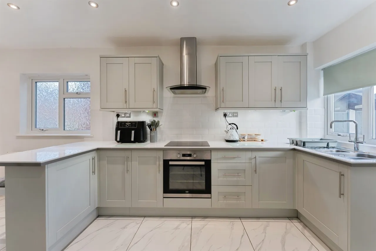 Bebington Road, Great Sutton, CH66, photo 7