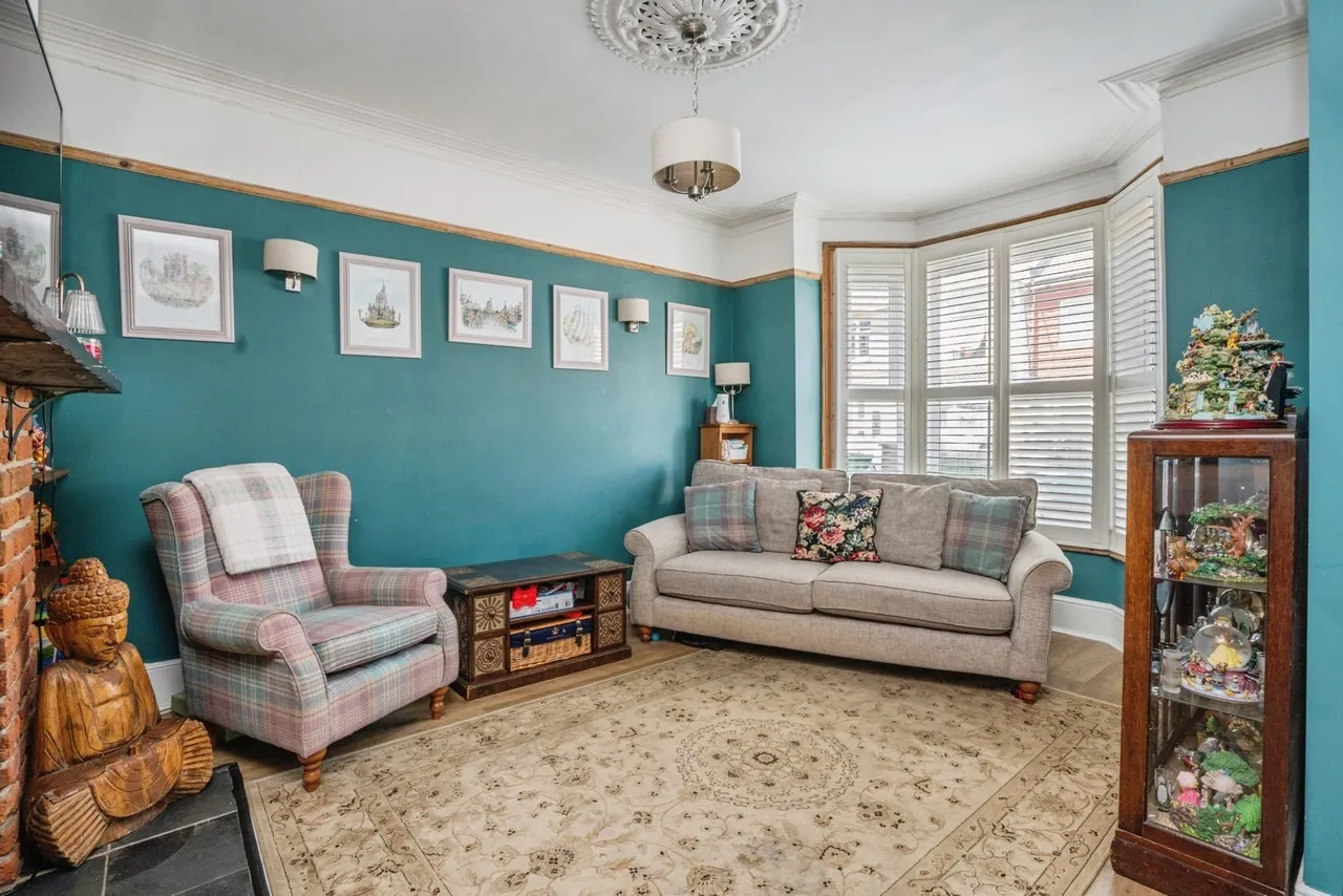 Queens Road, Portsmouth, PO2, photo 2