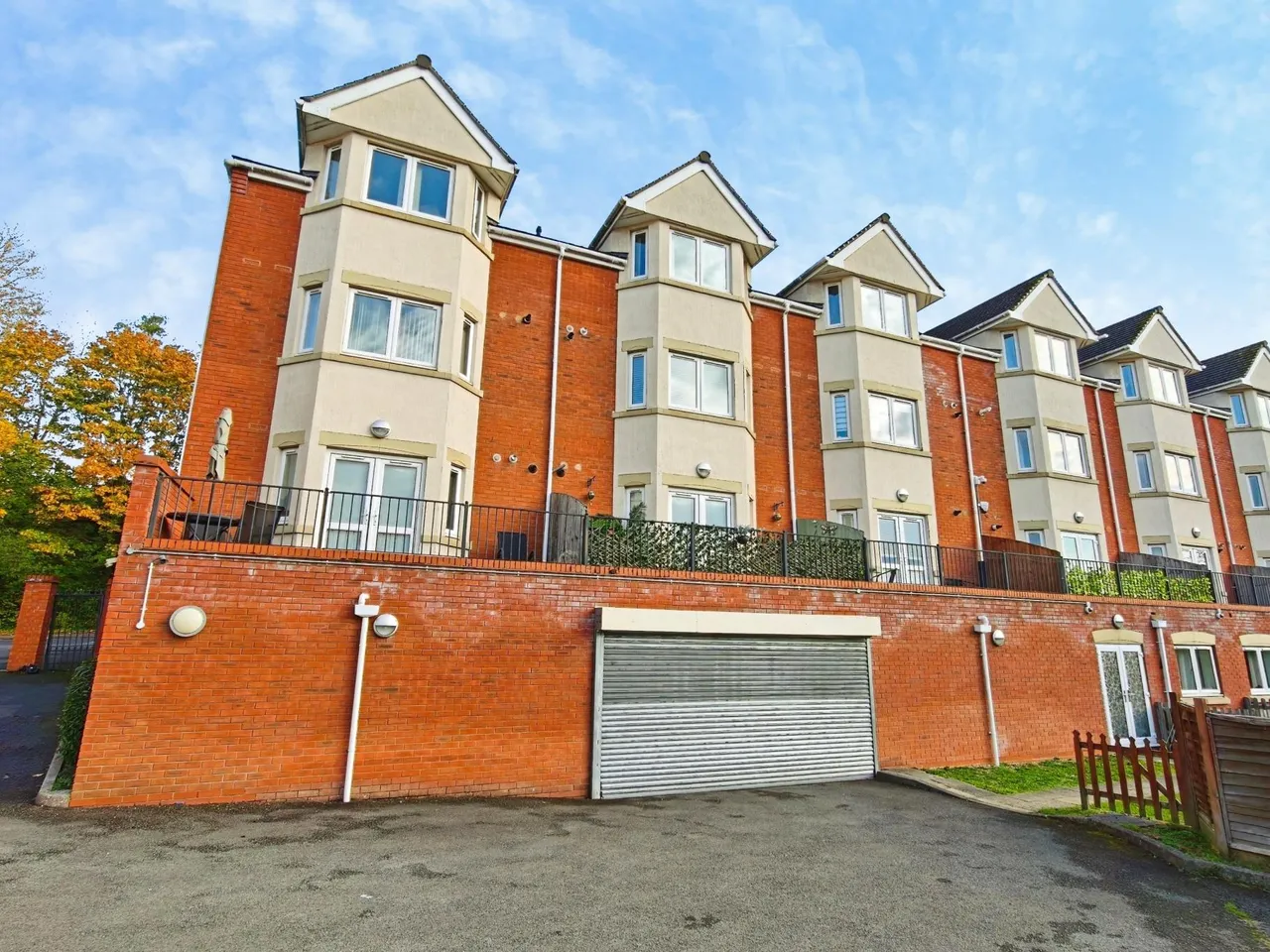 Hewell Road, Redditch, B97, photo 16
