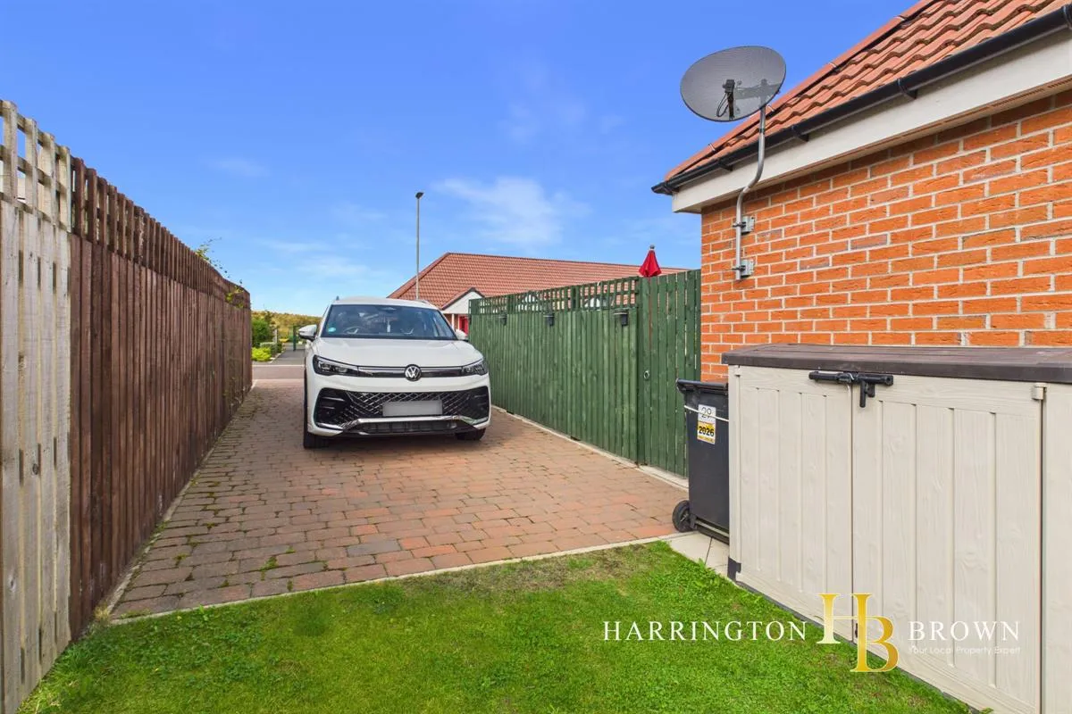 Sandringham Court, Consett, photo 28