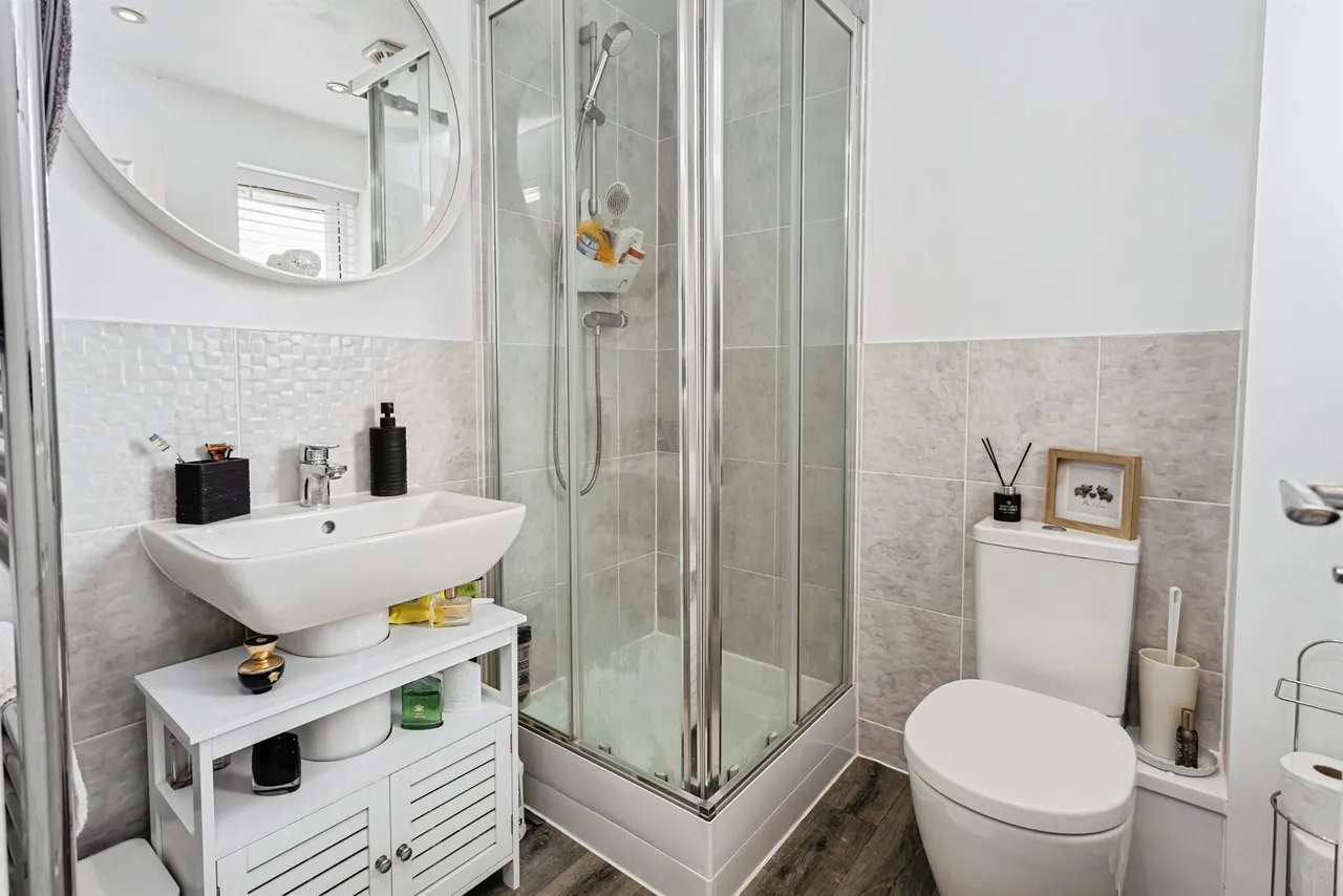 Icarus Avenue, Burgess Hill, RH15, photo 6