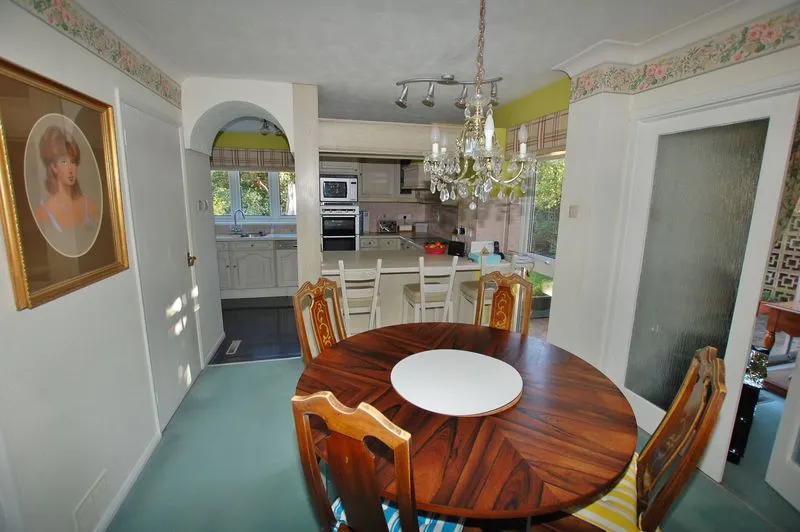 Victoria Avenue, North Grays, RM16, photo 4