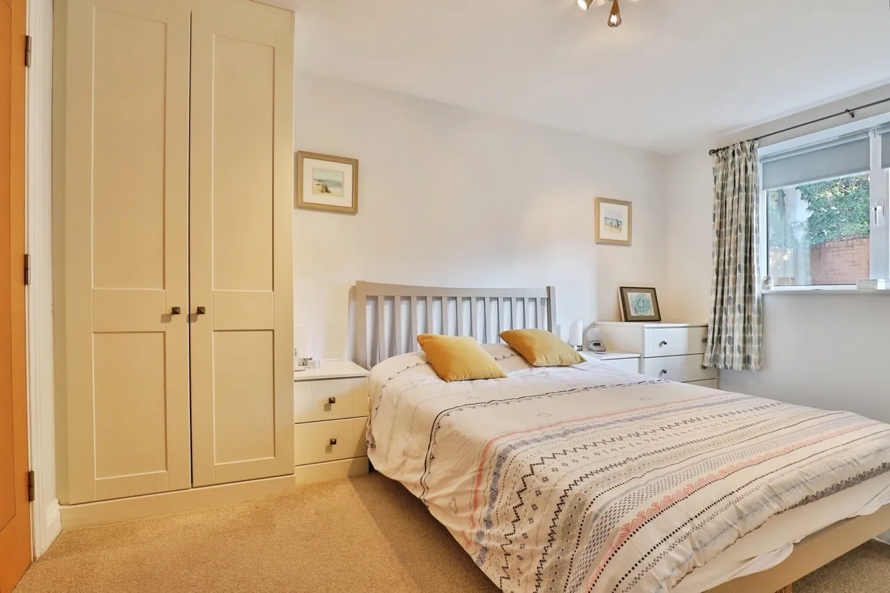 Marina Close, Bournemouth, BH5, photo 14