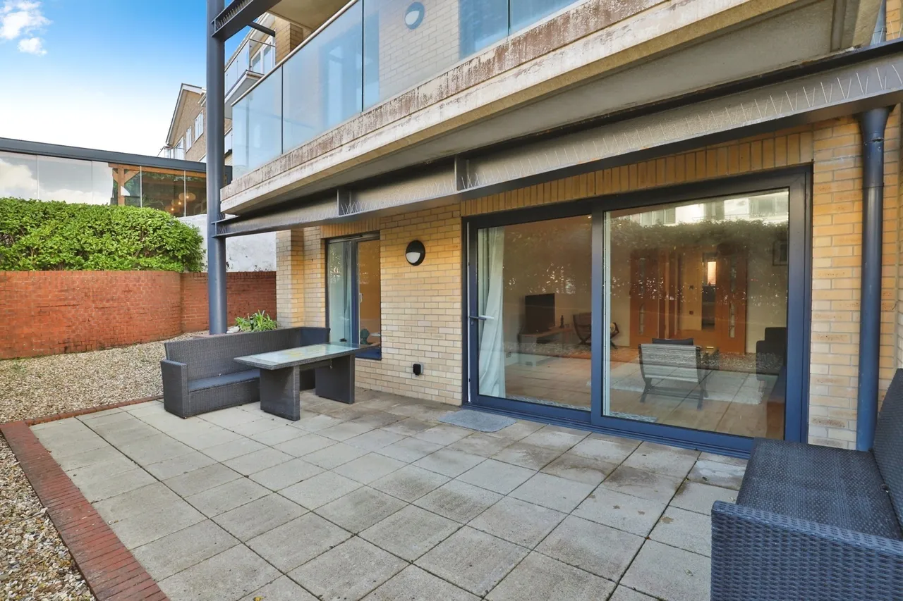 Marina Close, Bournemouth, BH5, photo 15