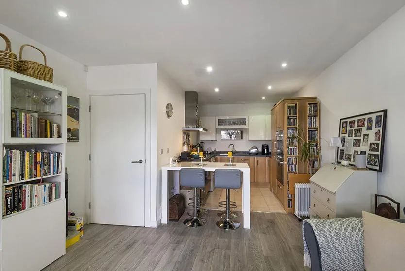 Avenue Road, Bexleyheath, DA7, photo 7