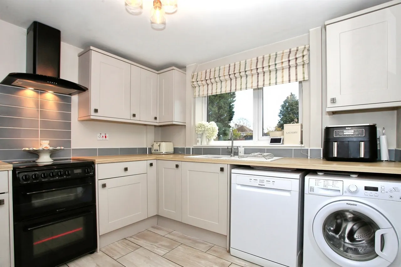 Lindsey Close, Peterborough, PE4, photo 7