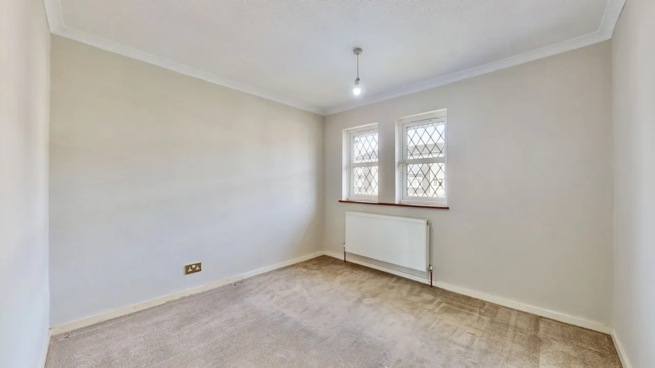 Willowbrook Road, Southall, UB2, photo 18