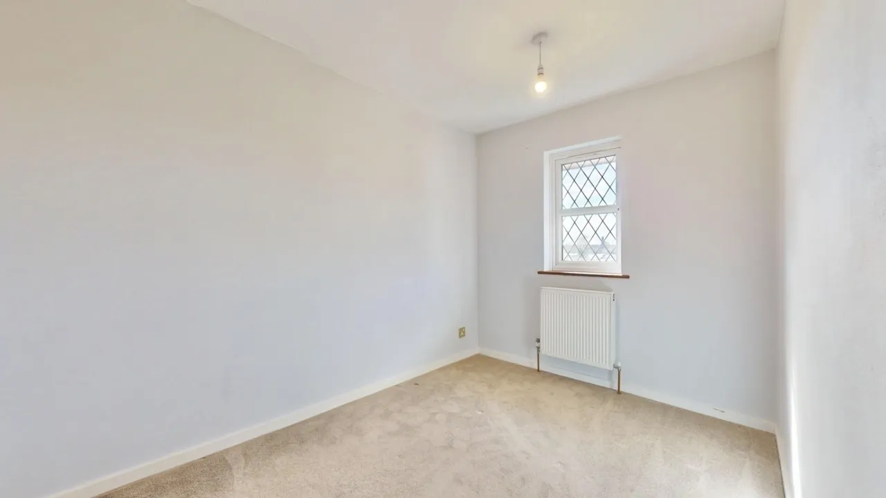 Willowbrook Road, Southall, UB2, photo 14