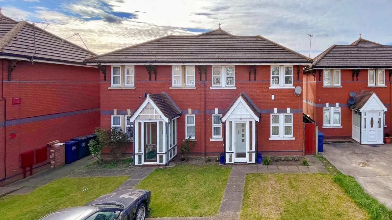 Willowbrook Road, Southall, UB2, photo 23