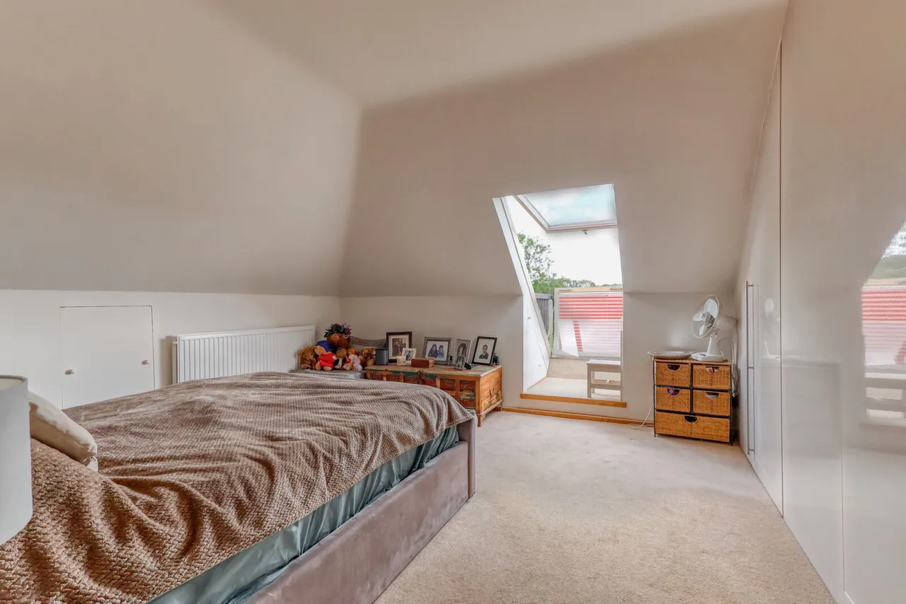 Trees Road, High Wycombe, HP14, photo 6