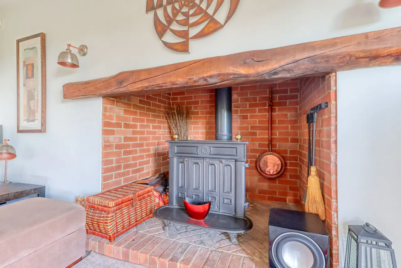 Trees Road, High Wycombe, HP14, photo 16