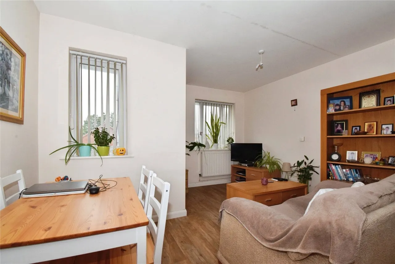 Bull Head Street, Wigston, LE18, photo 2