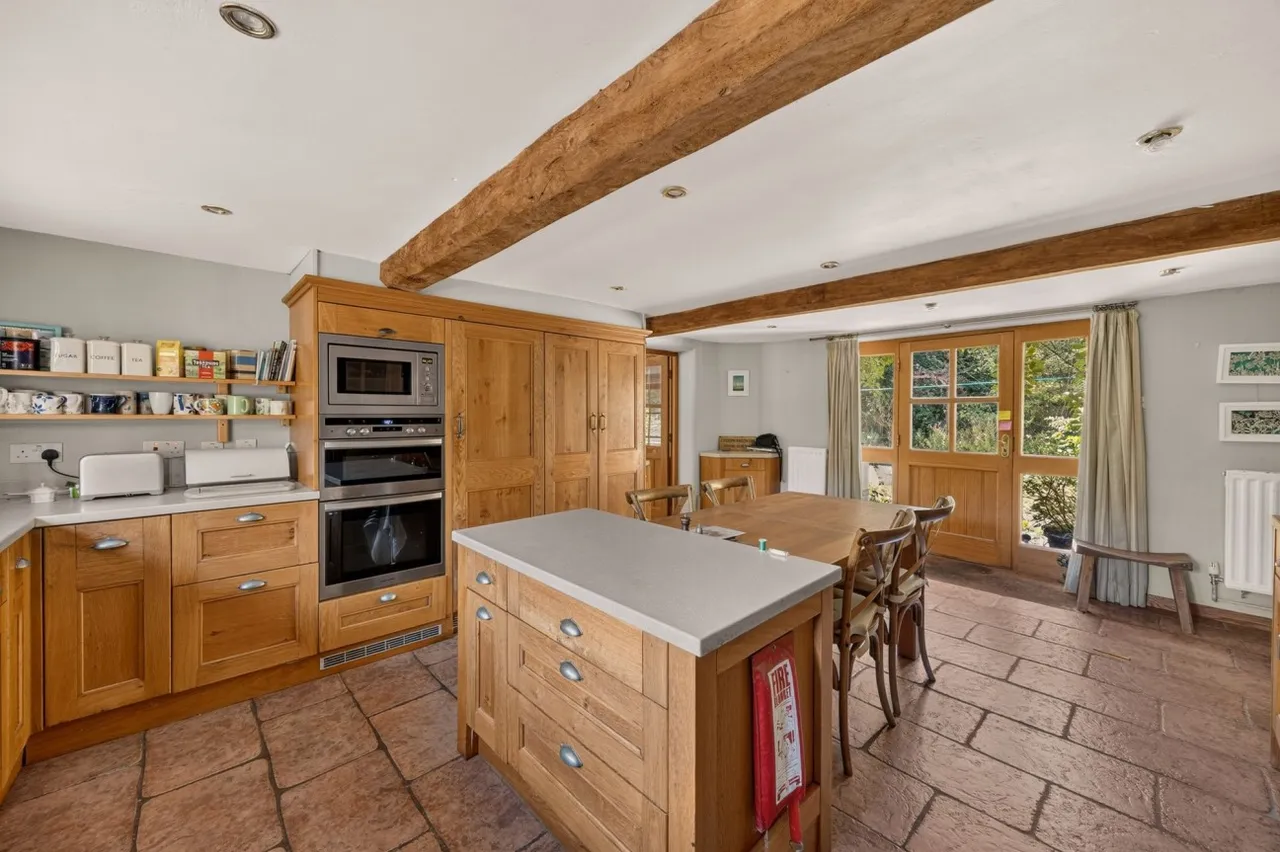 Says Lane, Langford, BS40, photo 6