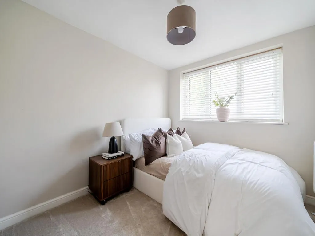 Chevet Grove, Wakefield, photo 16
