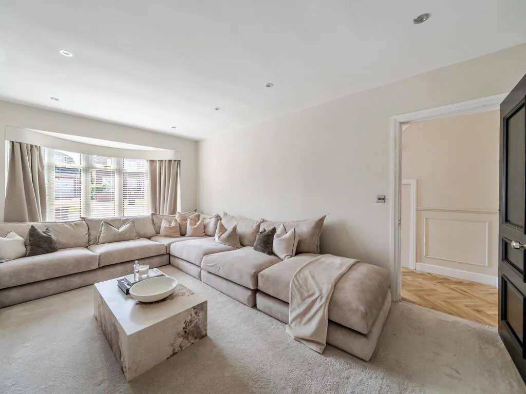 Chevet Grove, Wakefield, photo 3