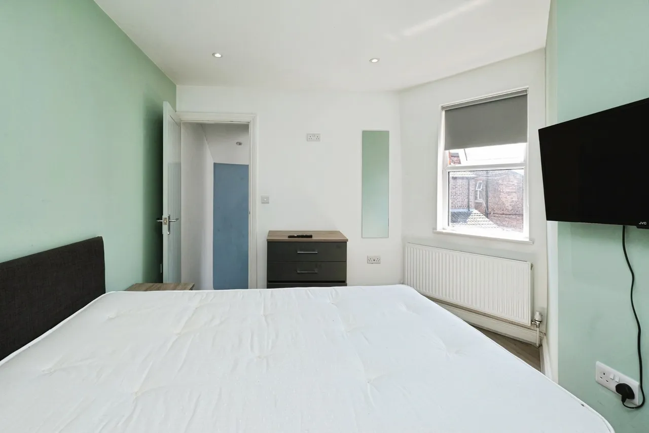 Calton Avenue, Liverpool, L18, photo 21