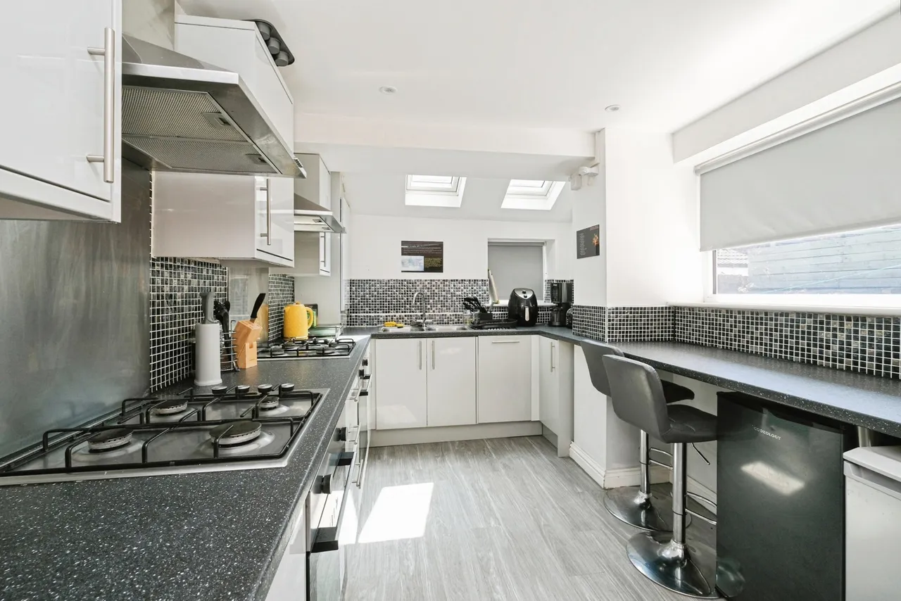 Calton Avenue, Liverpool, L18, photo 5