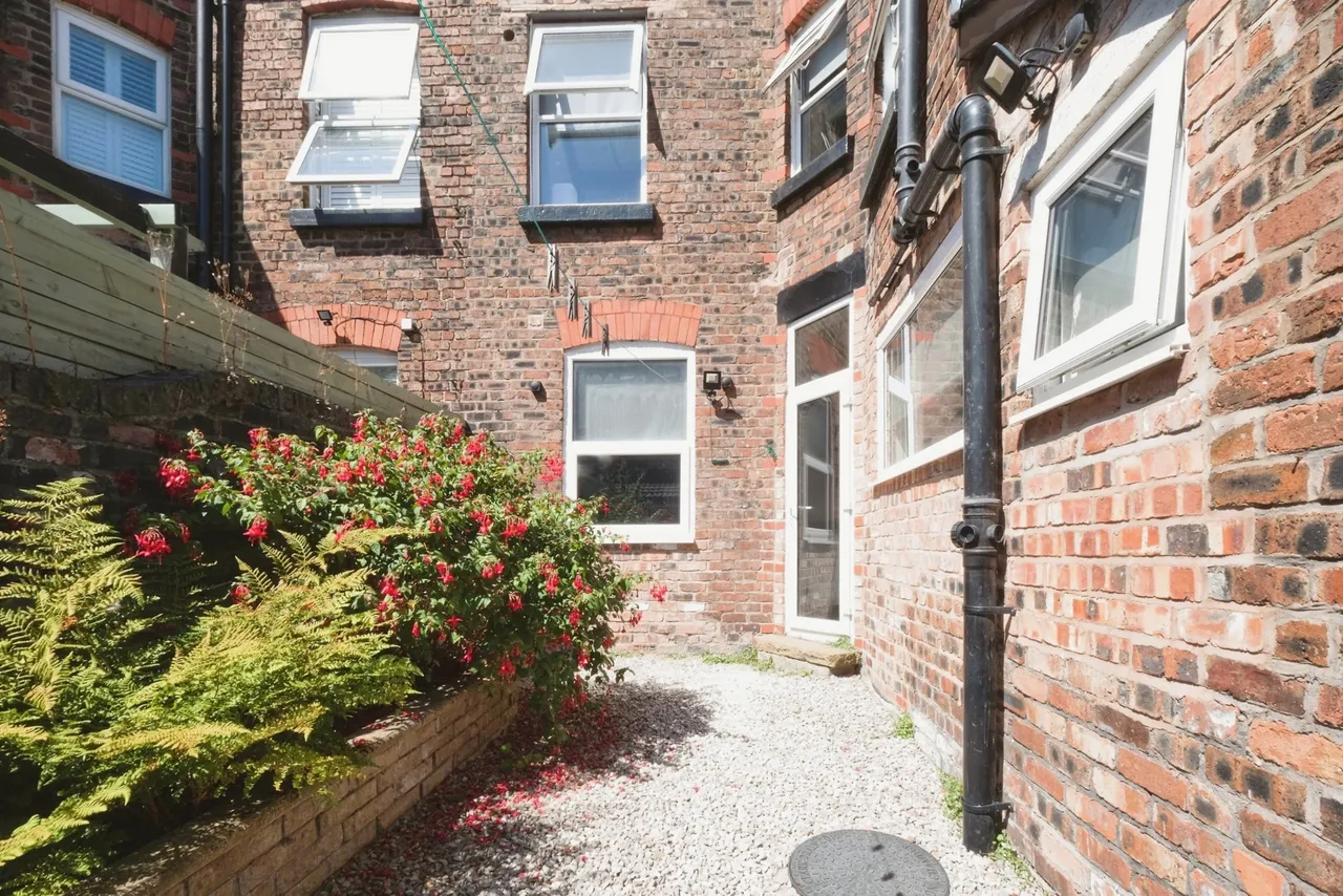Calton Avenue, Liverpool, L18, photo 28