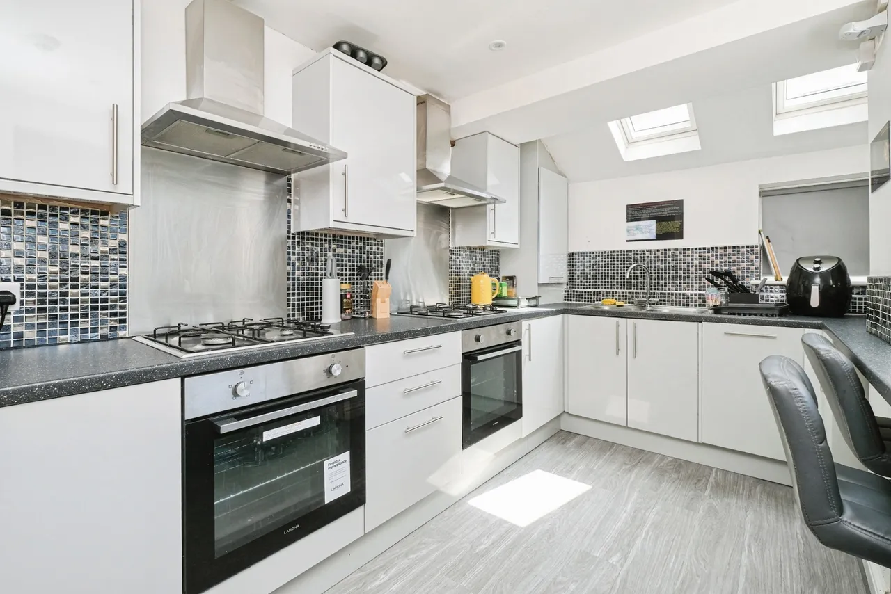 Calton Avenue, Liverpool, L18, photo 4