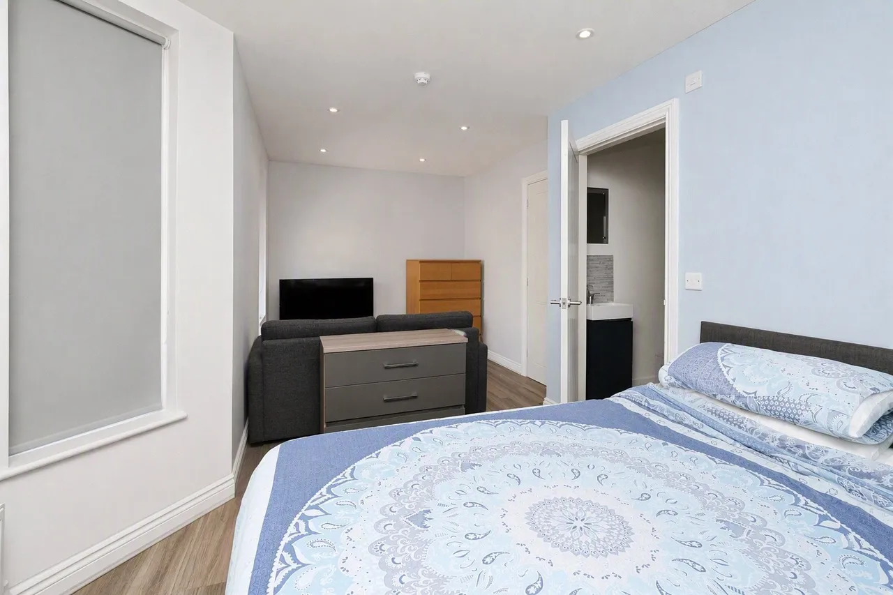 Calton Avenue, Liverpool, L18, photo 14