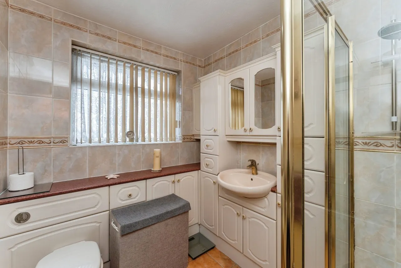 Park View, Buckley, CH7, photo 8