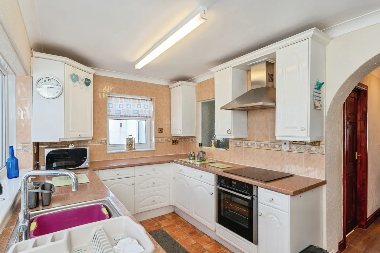 Park View, Buckley, CH7, photo 7
