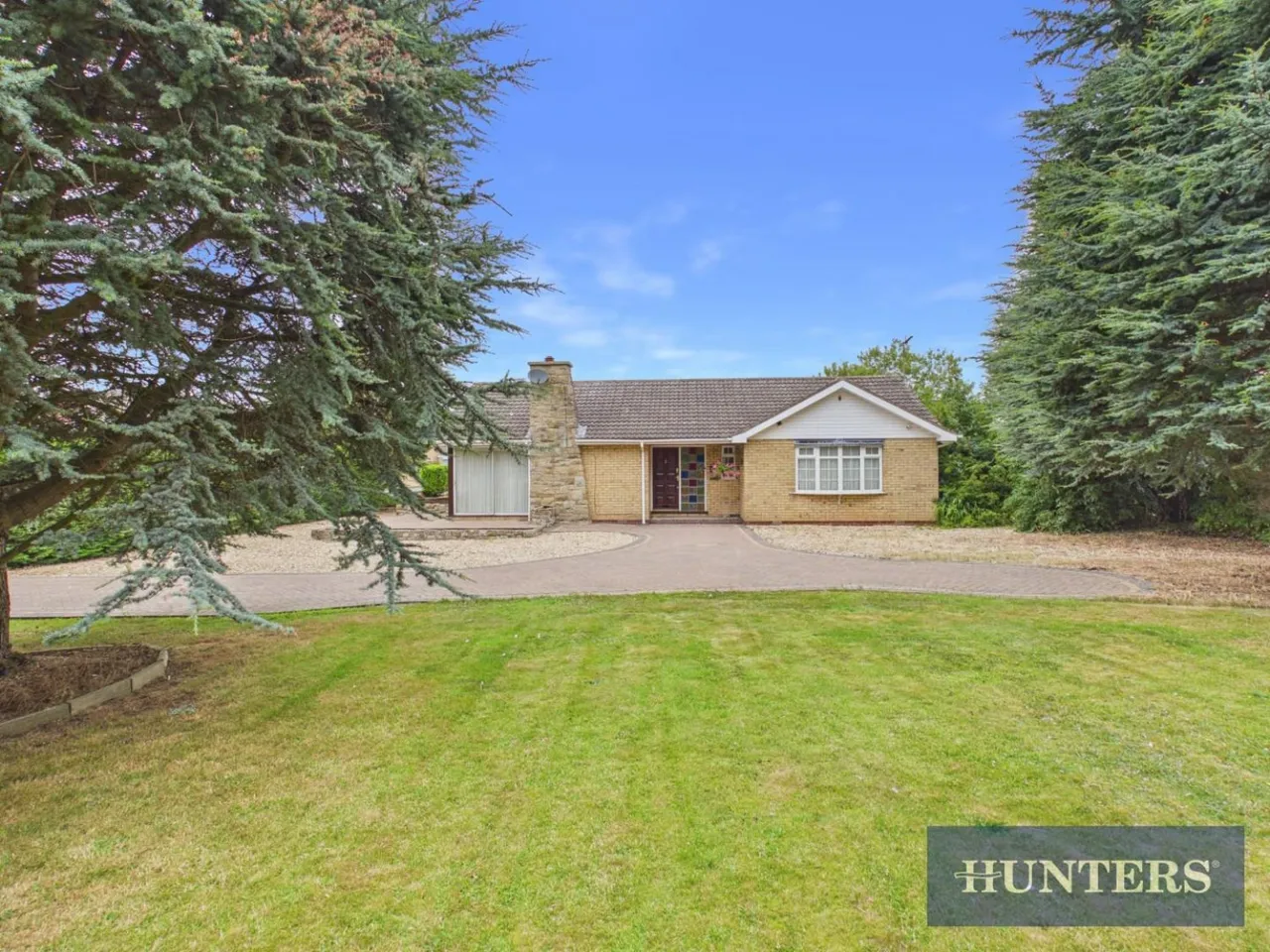 2 bed house for sale — Annerley Drive, Bridlington