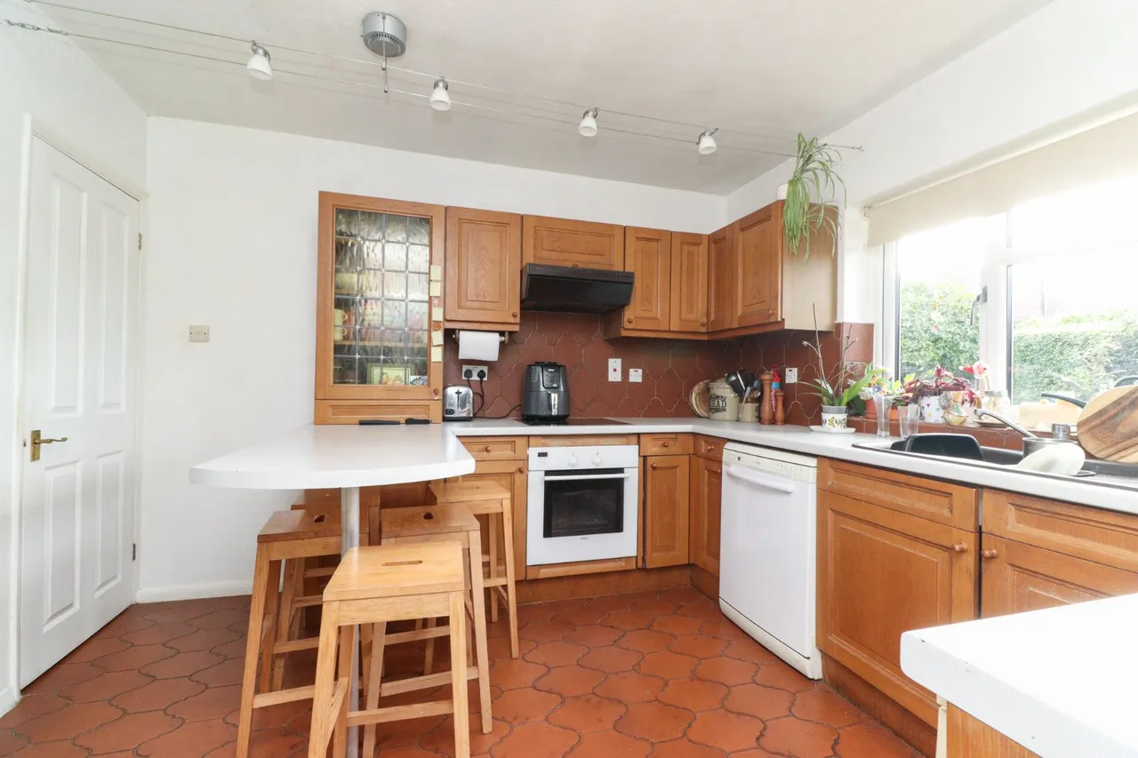 Kent Gardens, Birchington, CT7, photo 5