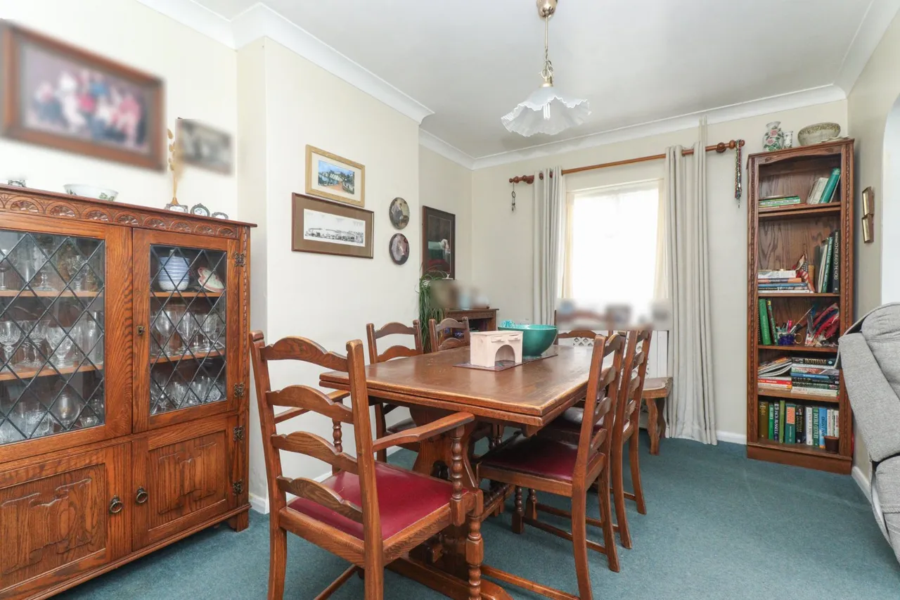 Kent Gardens, Birchington, CT7, photo 3